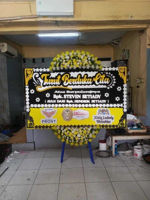 Papan Bunga di Lapangan Banteng